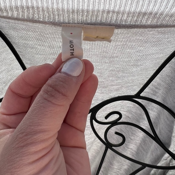 EUC Anthropologie Moth Gray and White Cardigan Sz Small - Picture 4 of 5